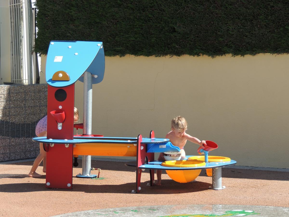Camping L'Arada Parc Hotel Sonzay Exterior foto