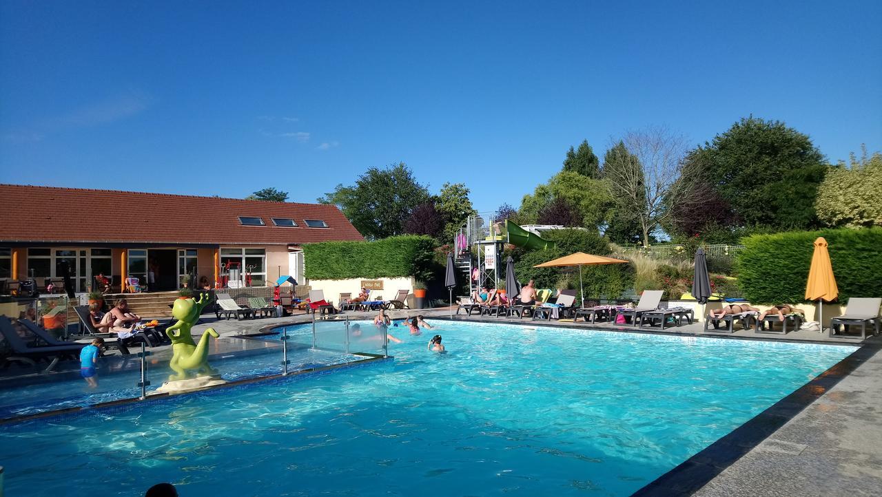 Camping L'Arada Parc Hotel Sonzay Exterior foto